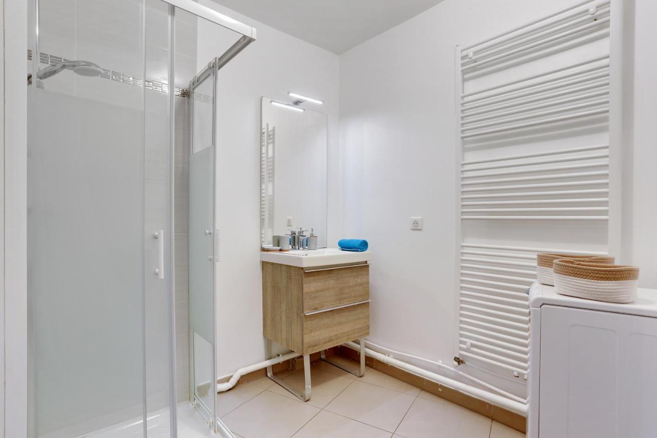 Chic Apart With Parking Near Paris Nanterre Buitenkant foto
