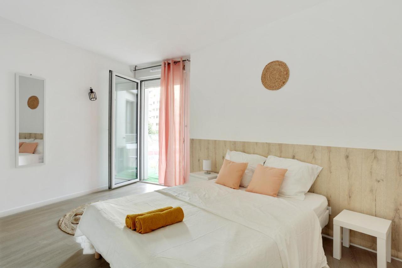 Chic Apart With Parking Near Paris Nanterre Buitenkant foto